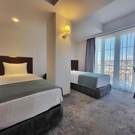 A5 Hotel Tbilisi Luaran gambar