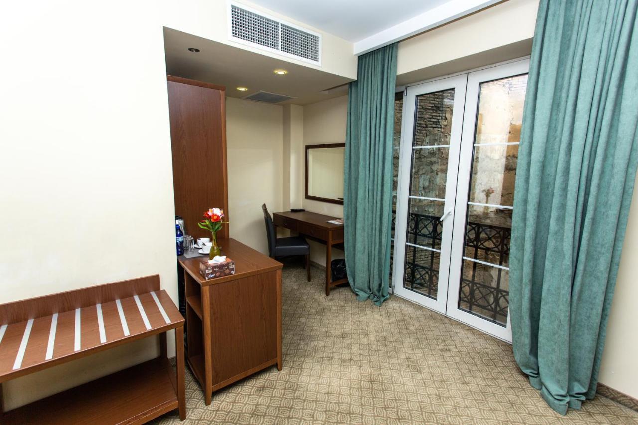 A5 Hotel Tbilisi Luaran gambar