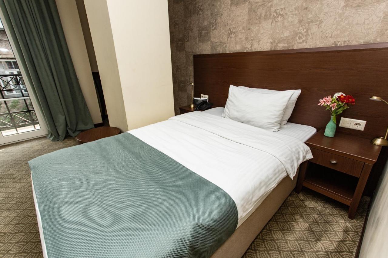 A5 Hotel Tbilisi Luaran gambar