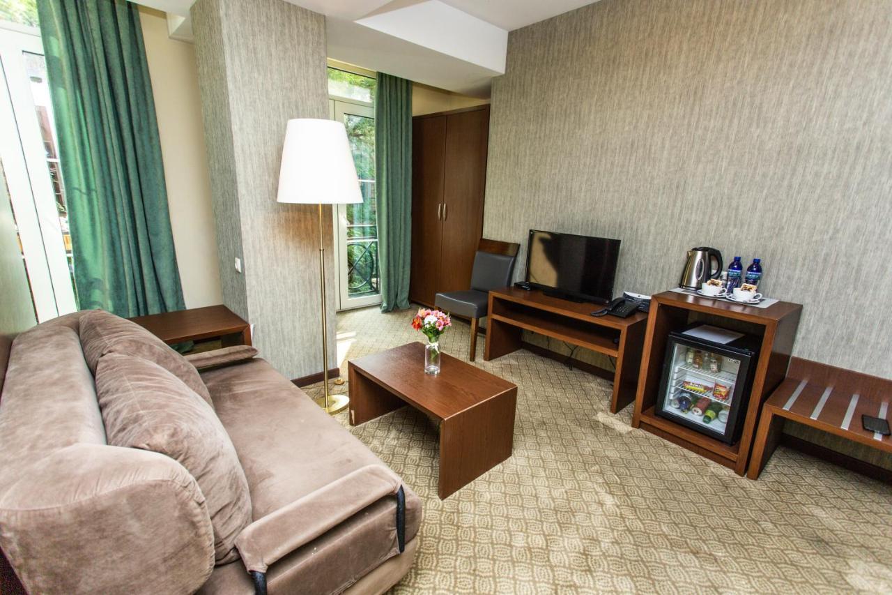 A5 Hotel Tbilisi Luaran gambar