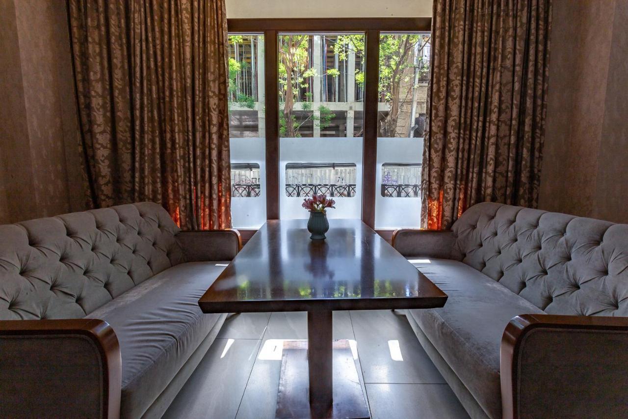 A5 Hotel Tbilisi Luaran gambar